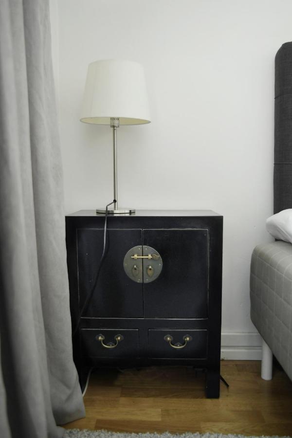 Scandinavian Modern 34 1br Center In Kamppi Tyoemiehenkatu Appartement
